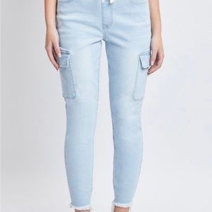 NWT, YMI Cargo Joggers in Light Wash, Size Large